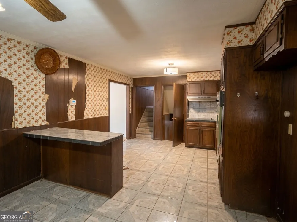 279 Timberland TRL Riverdale, GA 30274