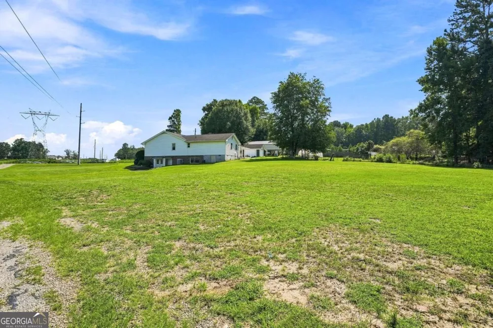 2944 Gravel Springs RD Buford, GA 30519