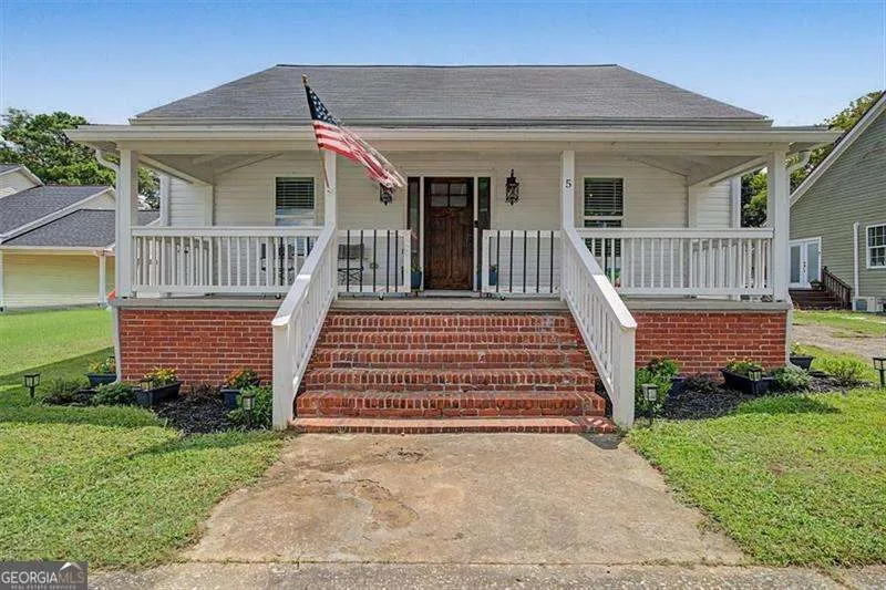 5 Oak ST Aragon, GA 30104