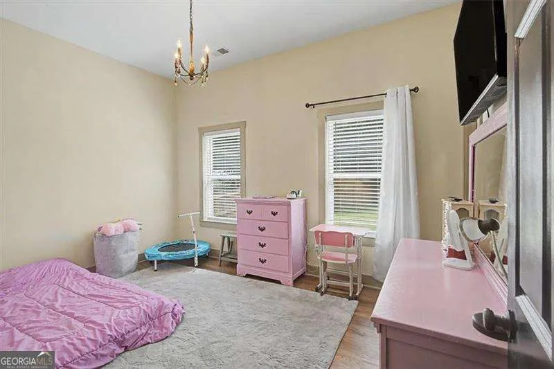 5 Oak ST Aragon, GA 30104