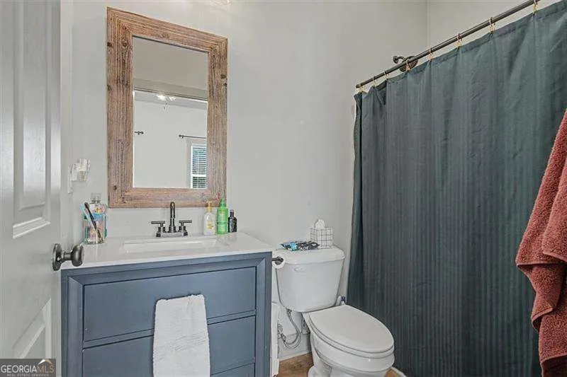 5 Oak ST Aragon, GA 30104