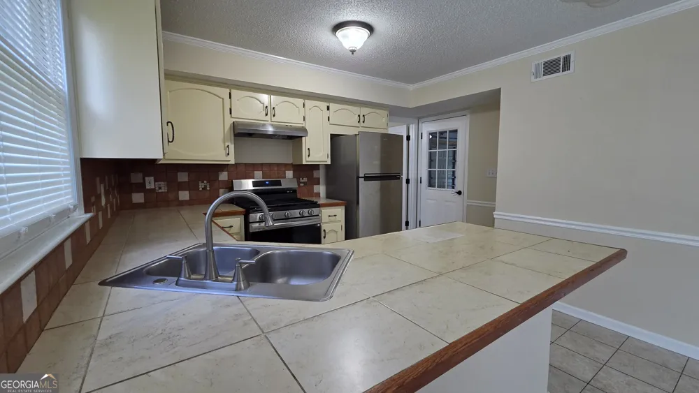 31 Springfield CT Newnan, GA 30265