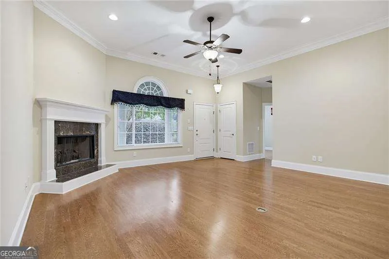 4704 Rose Arbor DR NW Acworth, GA 30101