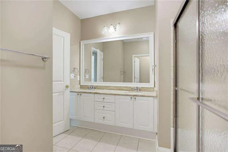 4704 Rose Arbor DR NW Acworth, GA 30101