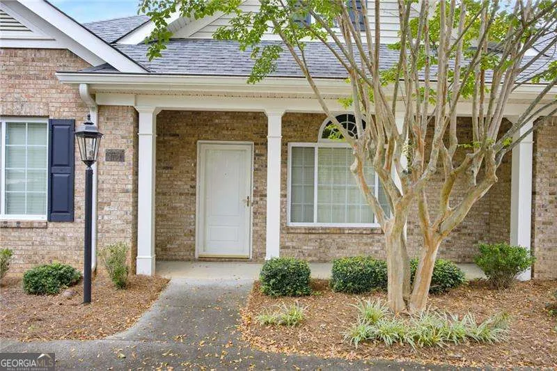 4704 Rose Arbor DR NW Acworth, GA 30101
