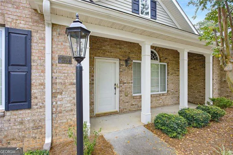 4704 Rose Arbor DR NW Acworth, GA 30101