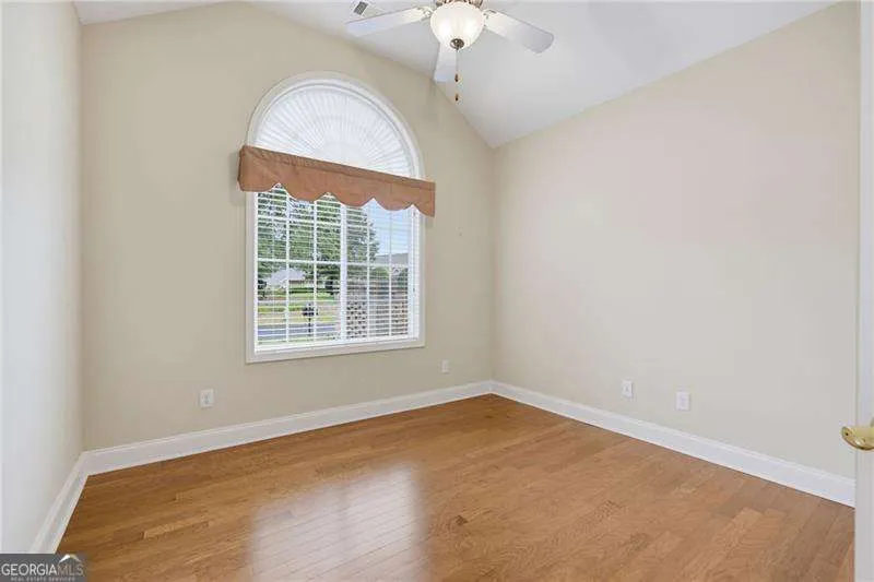 4704 Rose Arbor DR NW Acworth, GA 30101