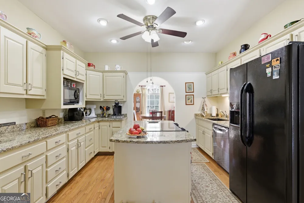 149 Tall Oaks DR Alto, GA 30510