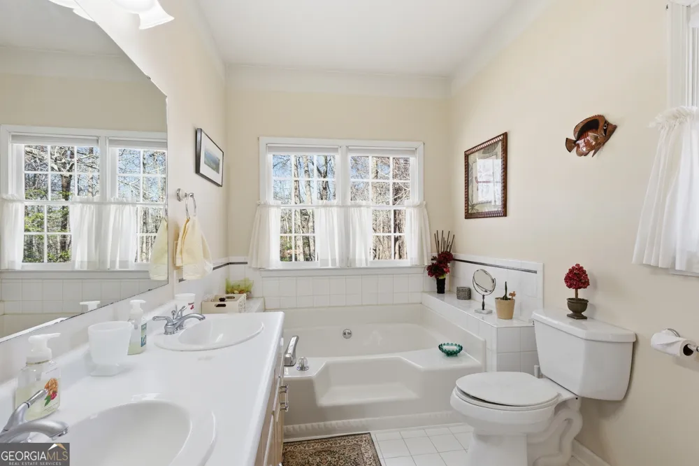 149 Tall Oaks DR Alto, GA 30510