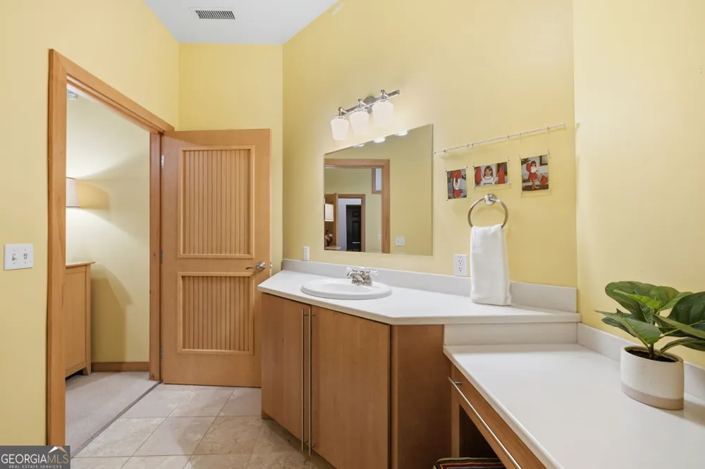 1433 Williams ST Chattanooga, TN 37408