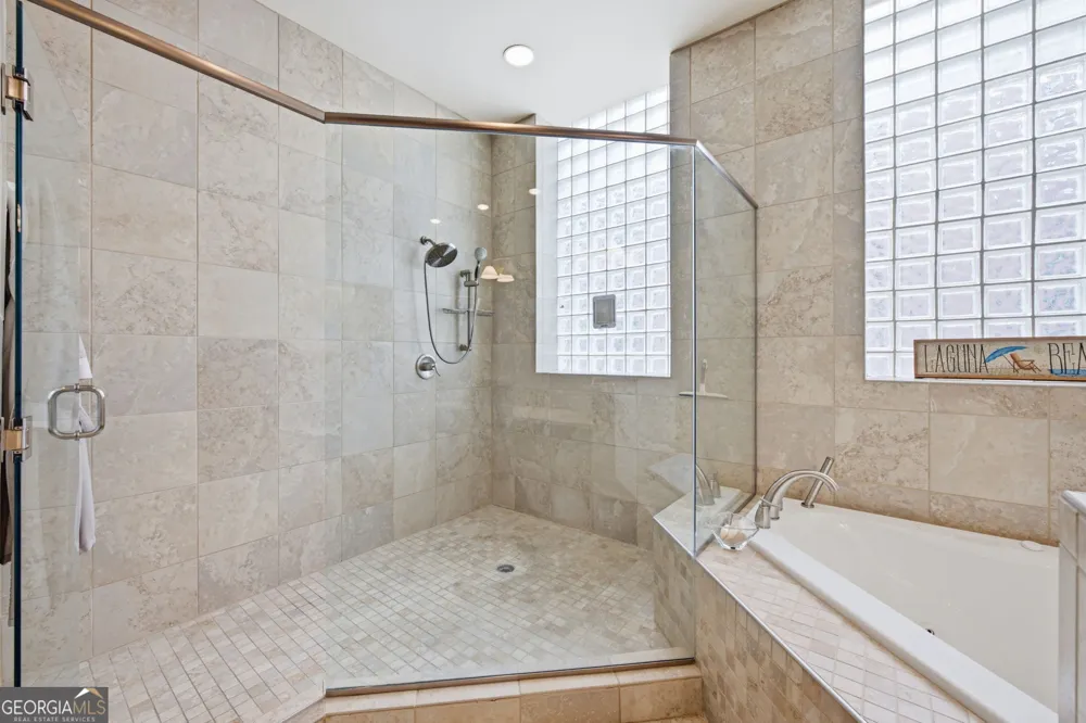 1433 Williams ST Chattanooga, TN 37408