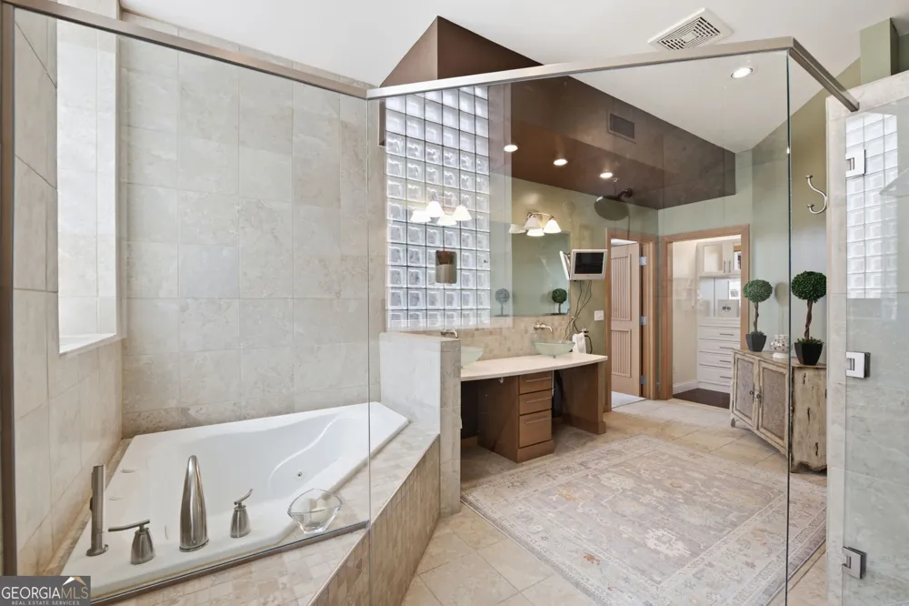 1433 Williams ST Chattanooga, TN 37408