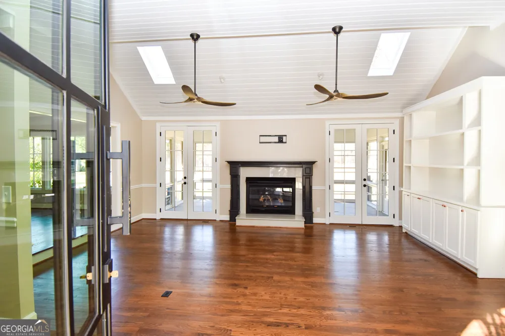 1091 Fairway Ridge RD Greensboro, GA 30642