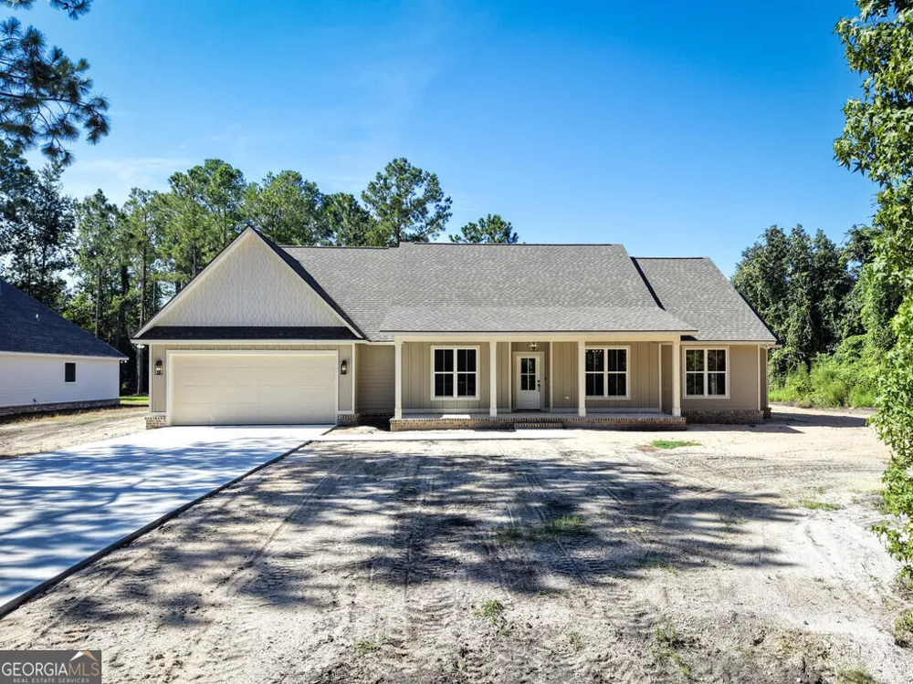 2300 Thomas ST Adel, GA 31620