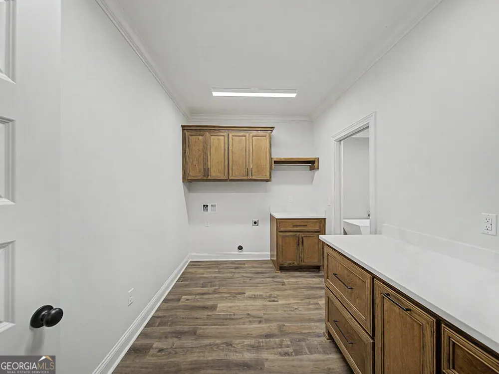 2300 Thomas ST Adel, GA 31620