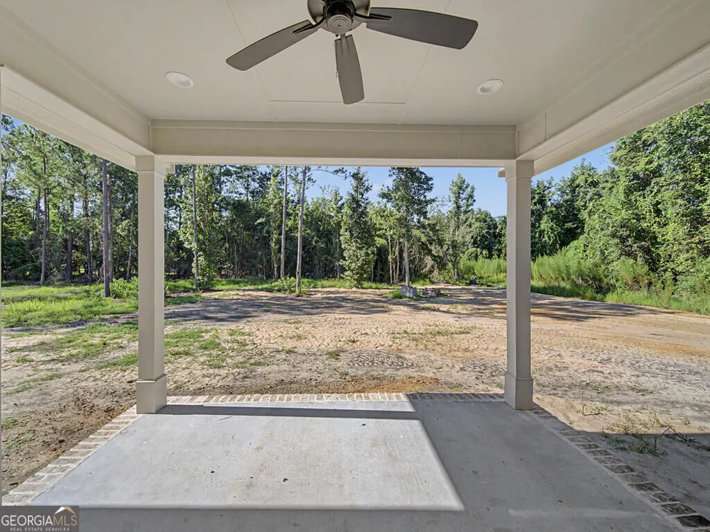 2300 Thomas ST Adel, GA 31620