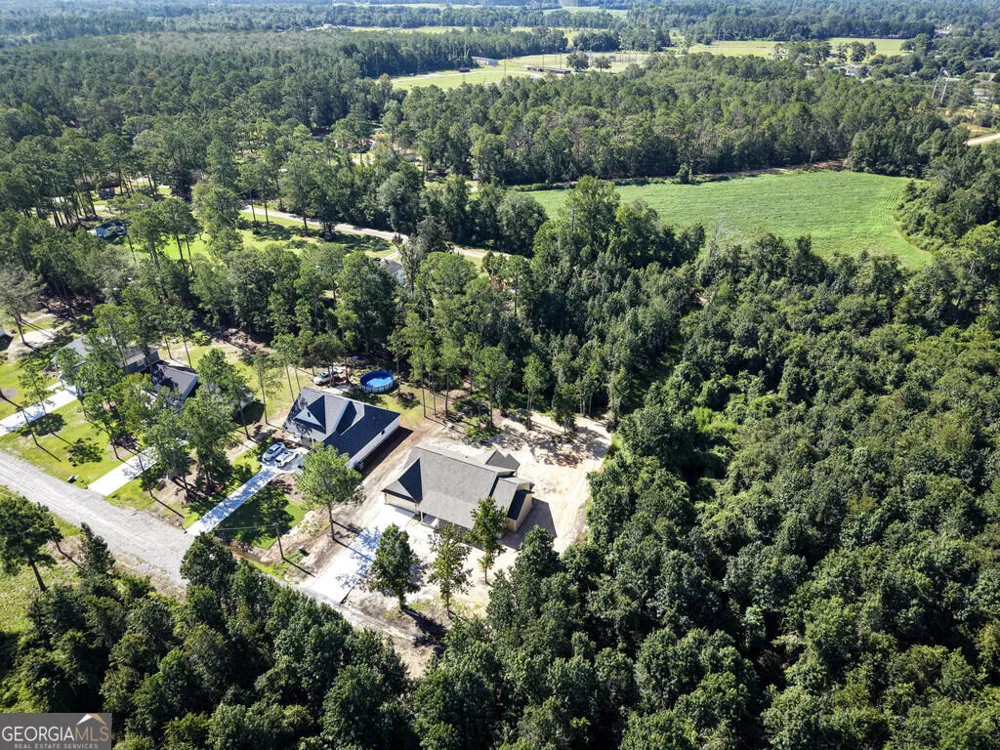 2300 Thomas ST Adel, GA 31620