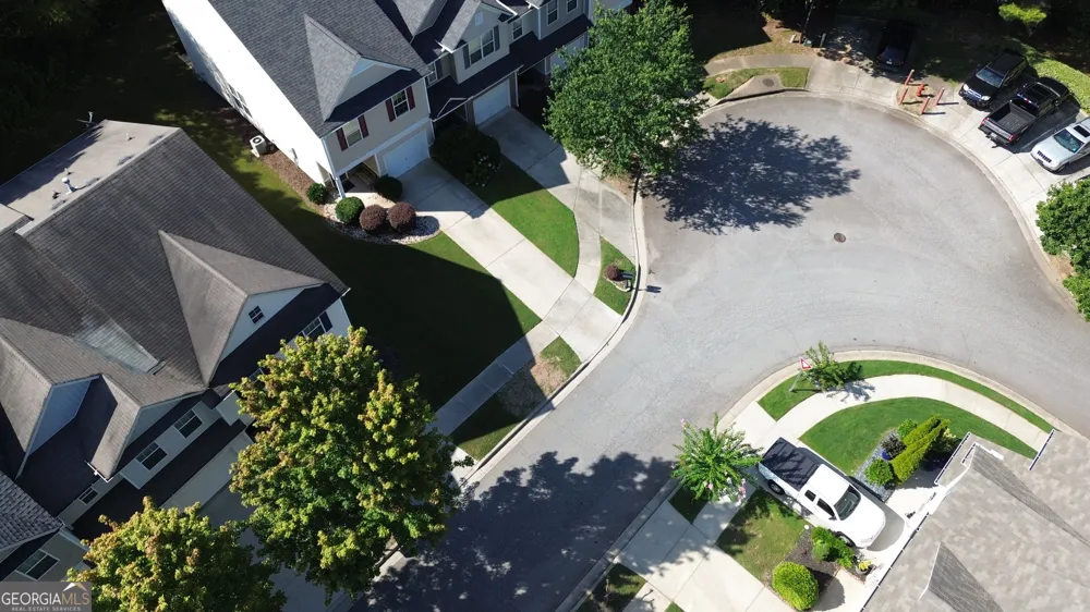 4685 Beacon Ridge LN Flowery Branch, GA 30542
