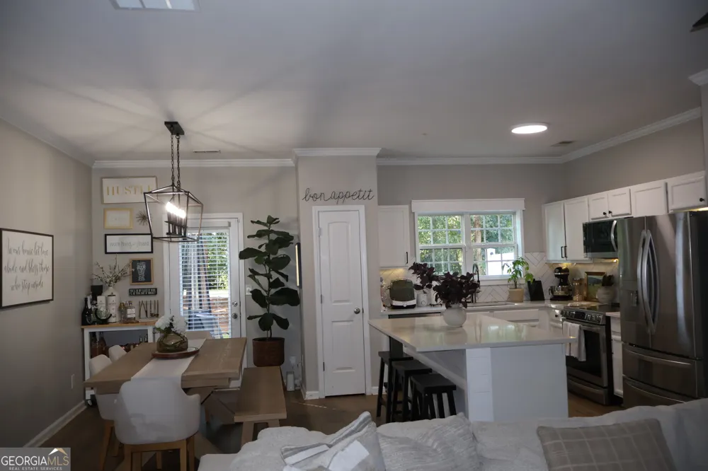 4685 Beacon Ridge LN Flowery Branch, GA 30542