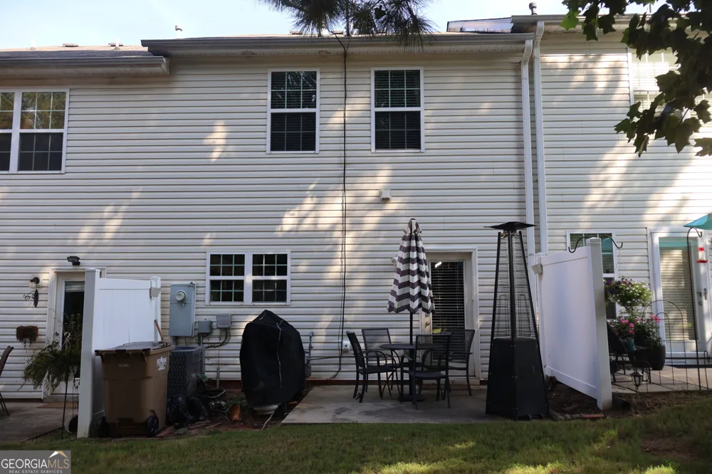 4685 Beacon Ridge LN Flowery Branch, GA 30542