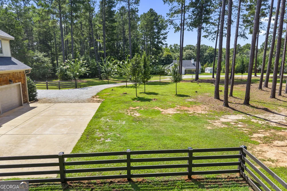 1035 Old Stones PT Elberton, GA 30635