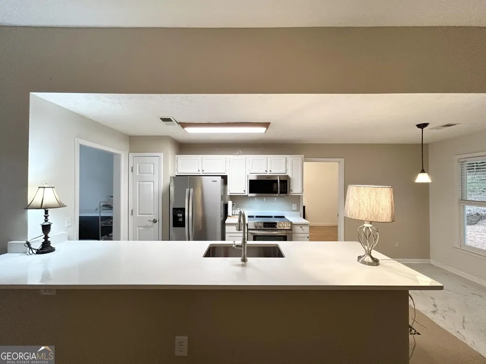 146 Pinebrook DR Waleska, GA 30183