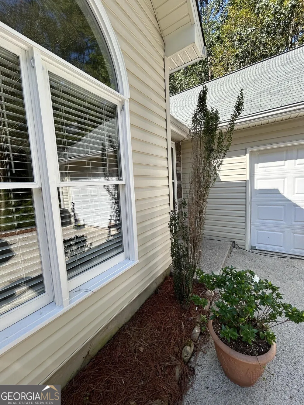 146 Pinebrook DR Waleska, GA 30183