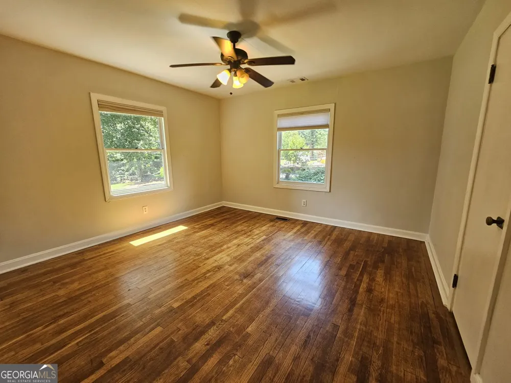 3293 Covington HWY Avondale Estates, GA 30002