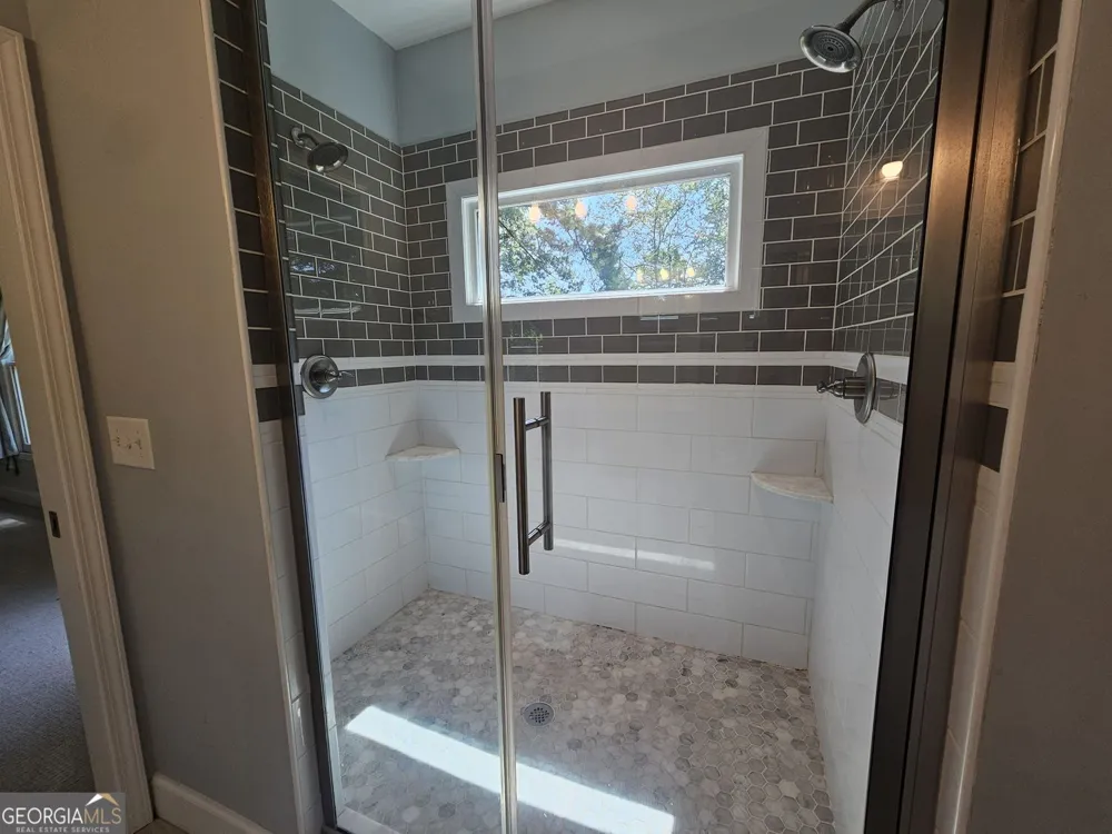 3293 Covington HWY Avondale Estates, GA 30002