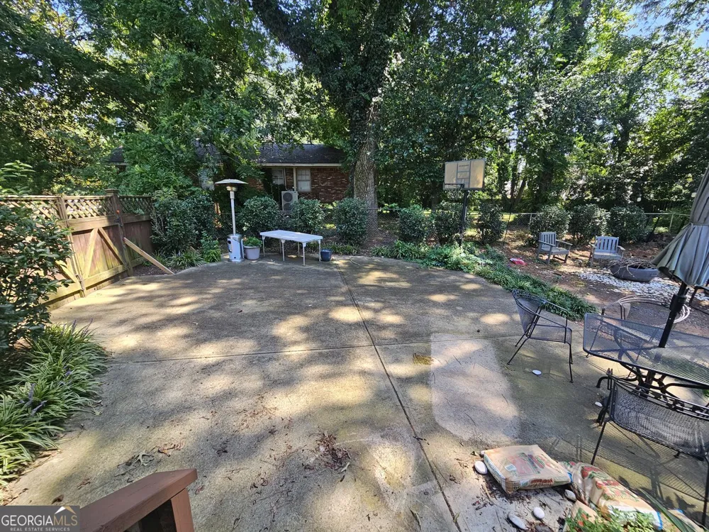 3293 Covington HWY Avondale Estates, GA 30002