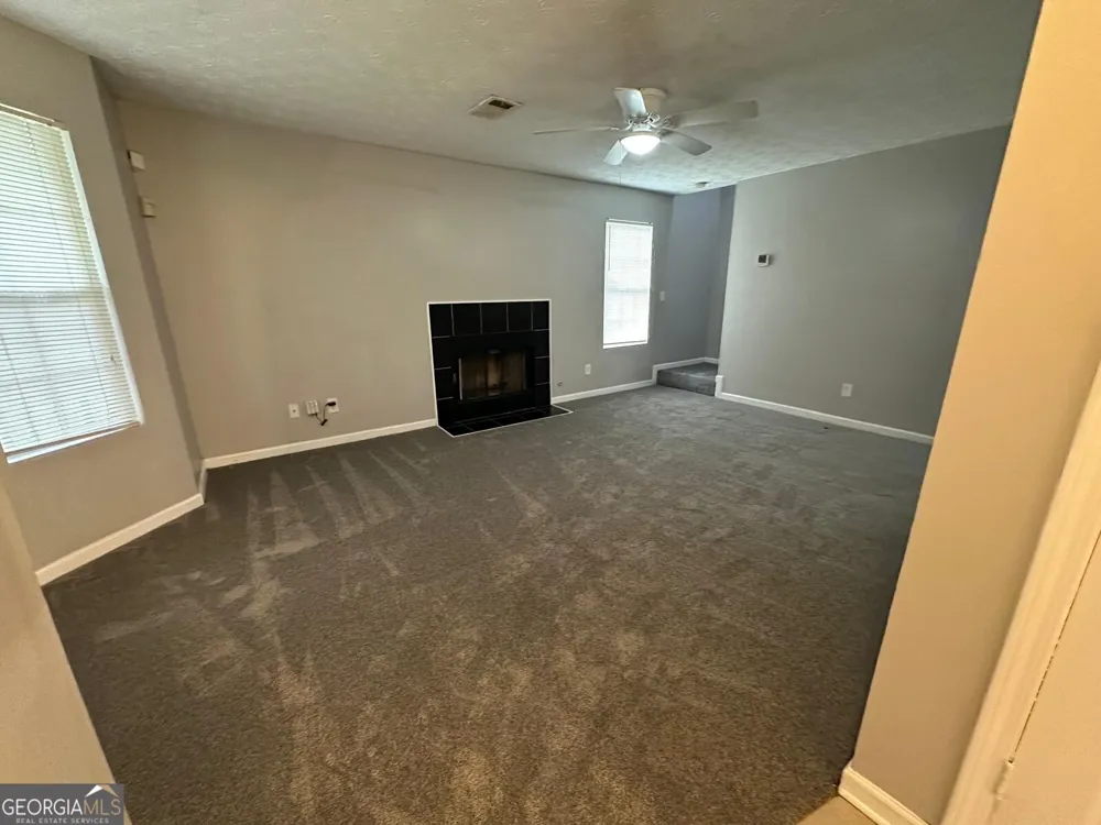 610 Waynes CT SE Atlanta, GA 30354