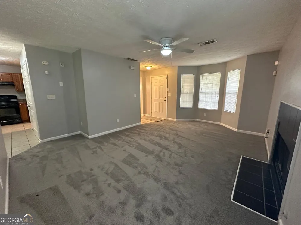 610 Waynes CT SE Atlanta, GA 30354
