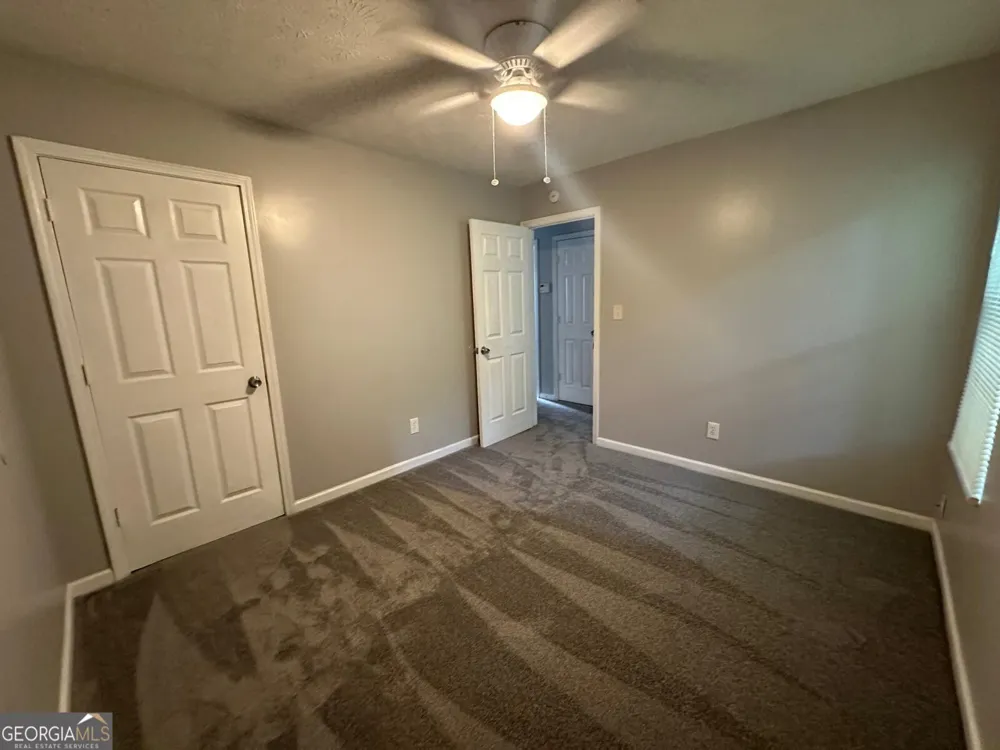610 Waynes CT SE Atlanta, GA 30354