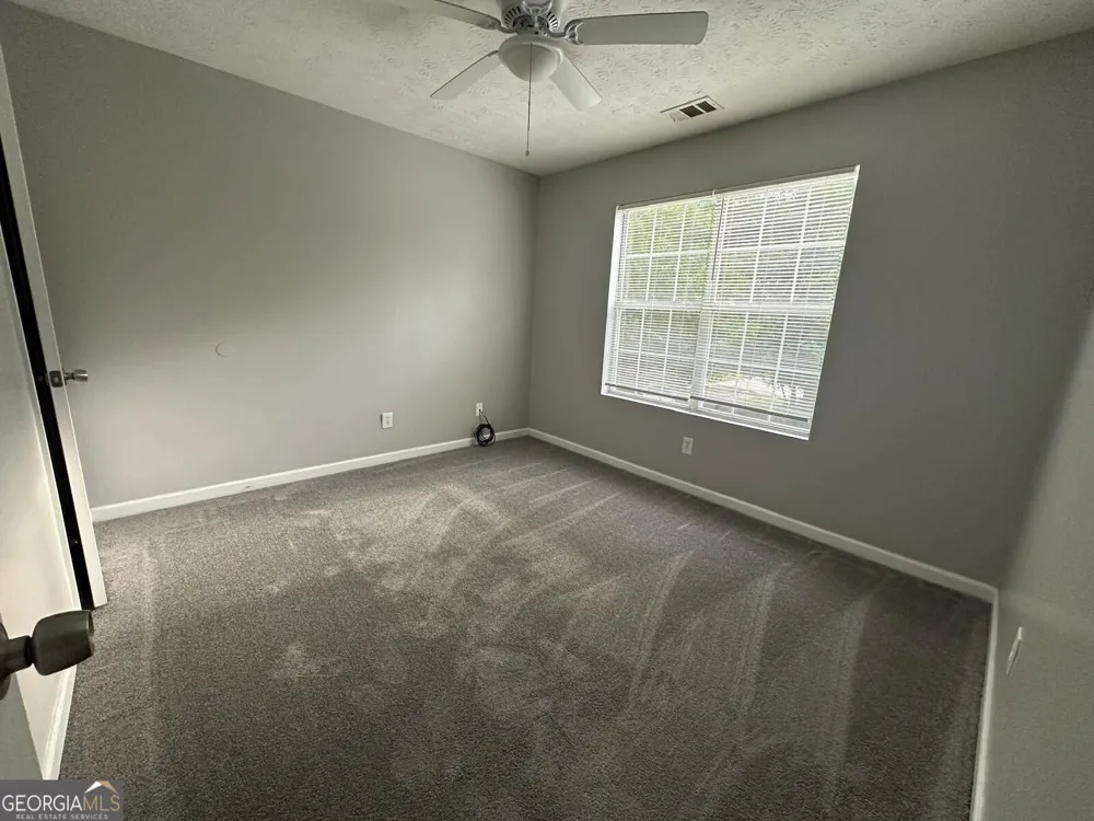 610 Waynes CT SE Atlanta, GA 30354