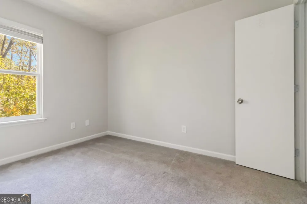 2725 Wildflower LN Snellville, GA 30039