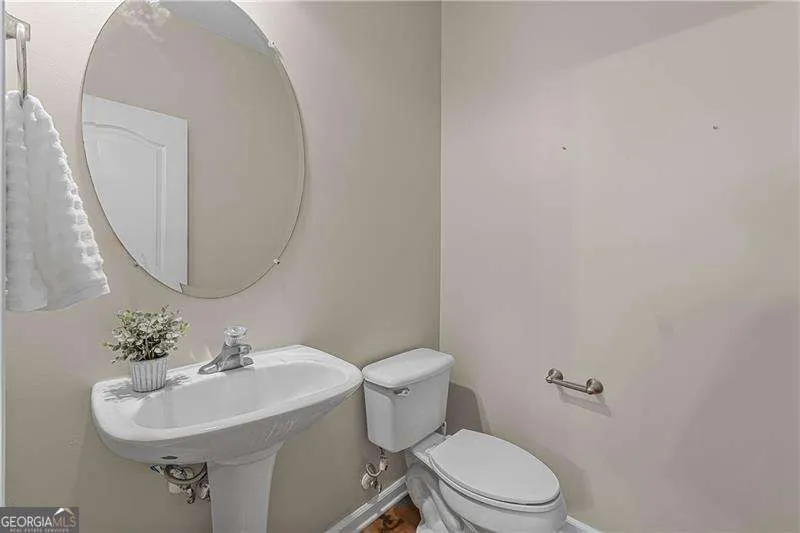 406 McAfee CT NW Kennesaw, GA 30144