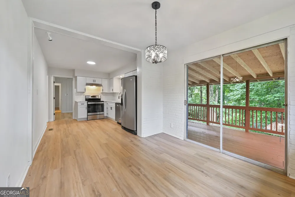2529 Riggs DR East Point, GA 30344