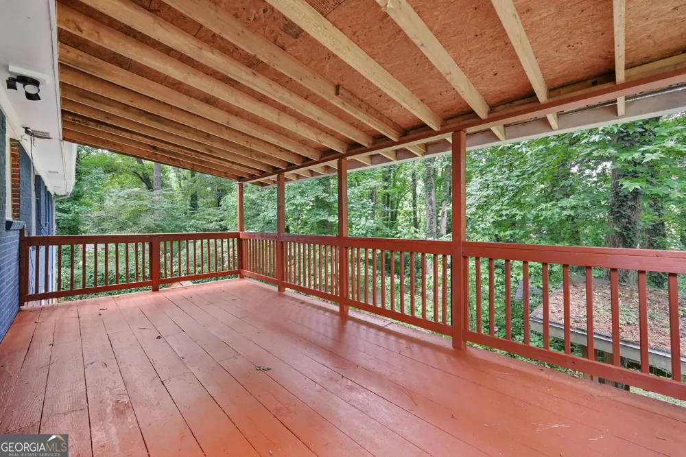2529 Riggs DR East Point, GA 30344
