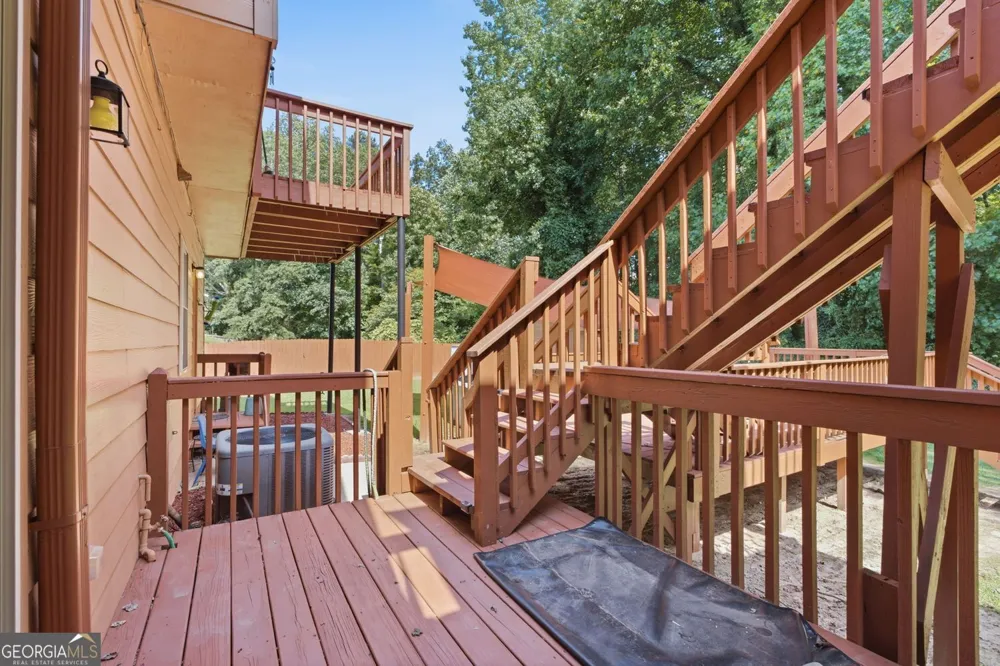 2890 Creekwood LN NW Lawrenceville, GA 30044