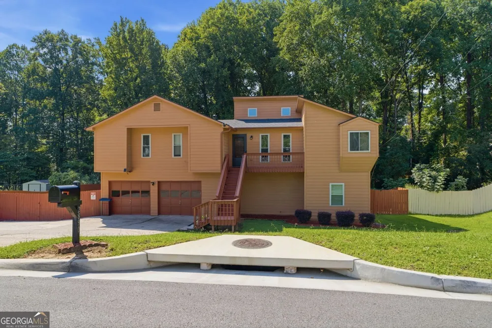 2890 Creekwood LN NW Lawrenceville, GA 30044