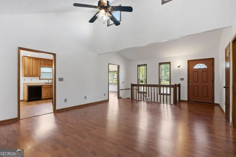 2890 Creekwood LN NW Lawrenceville, GA 30044
