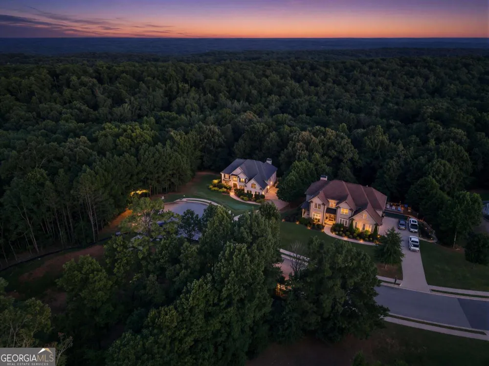 7741 Windswept WAY Douglasville, GA 30135