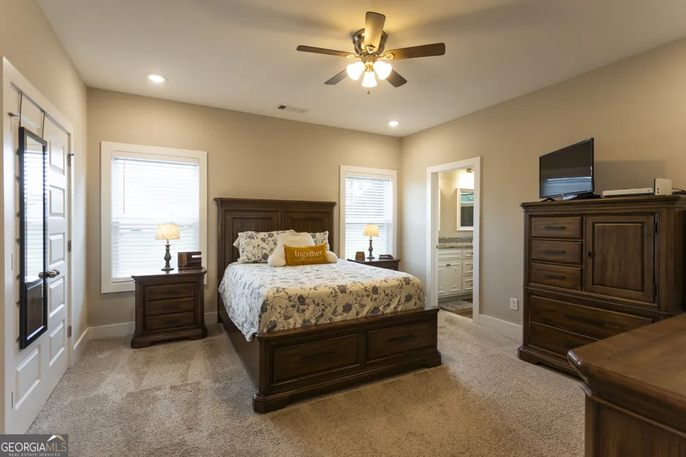 301 Savannah DR Mansfield, GA 30055