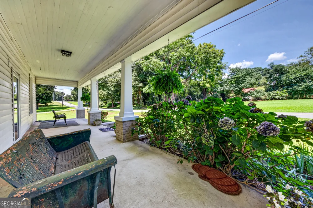 174 Sanford DR Nicholson, GA 30565