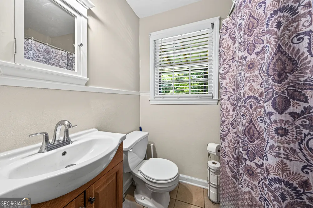 174 Sanford DR Nicholson, GA 30565