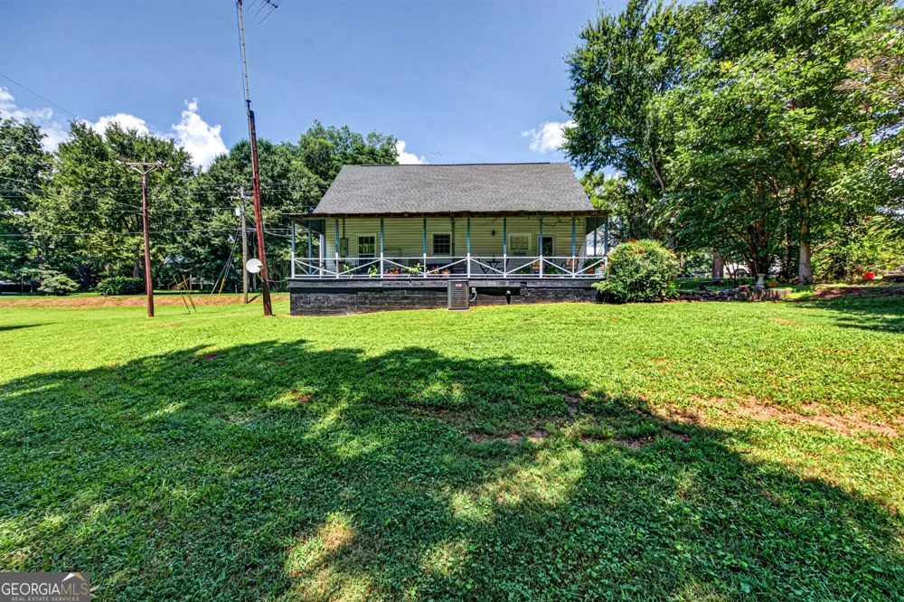 174 Sanford DR Nicholson, GA 30565