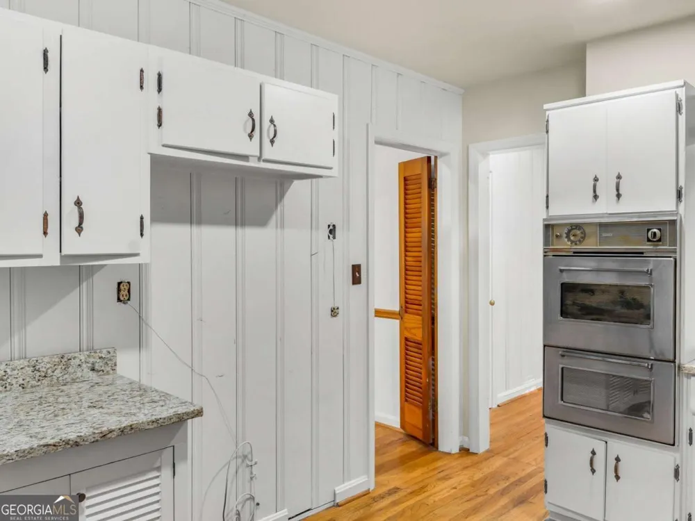 2560 Wood Valley DR East Point, GA 30344