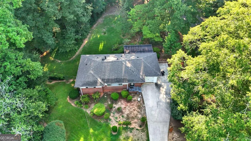 2560 Wood Valley DR East Point, GA 30344