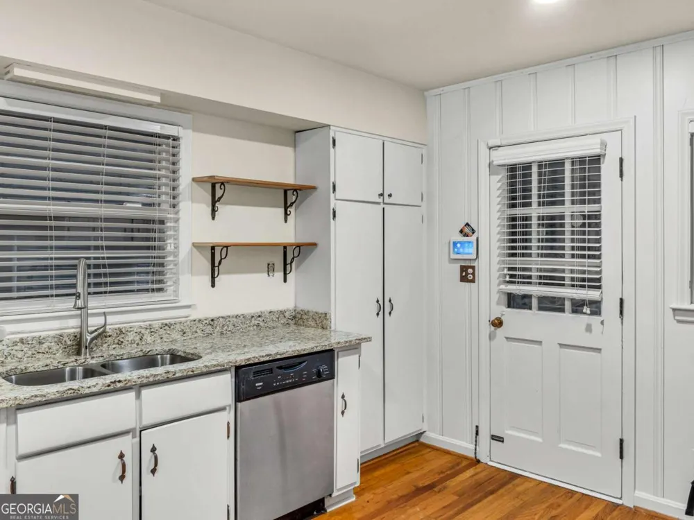 2560 Wood Valley DR East Point, GA 30344