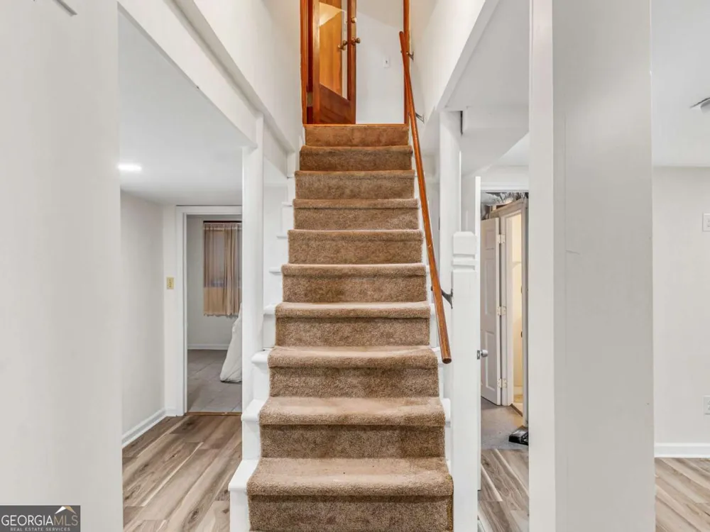 2560 Wood Valley DR East Point, GA 30344